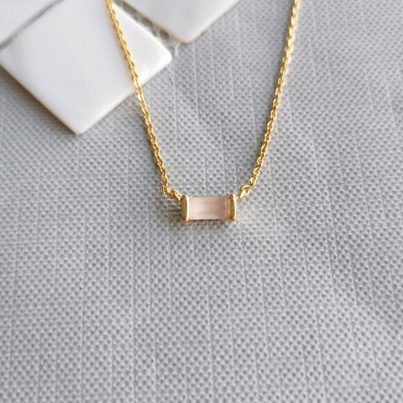 ❤️ Kendra Scott Juliette Rose Quartz Necklace ❤️ - Picture 2 of 3